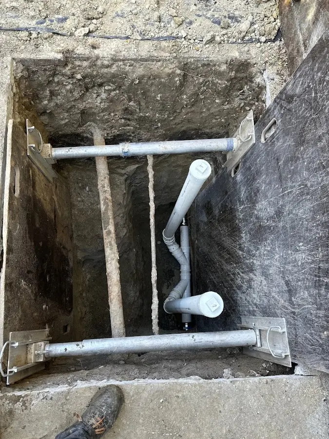 Experienced plumber completing Gas Line Repair work in Tacoma